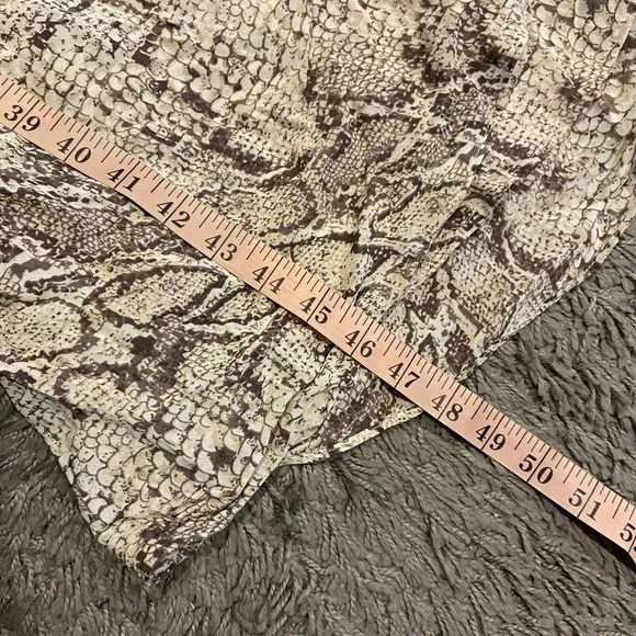 Reformation NEW Jaz Wrap Midi Dress In Python Size XS - Picture 15 of 16